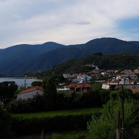 Ενοικιαζόμενα Δωμάτια Γεωργία Σταμούλου Roviész Kültér fotó